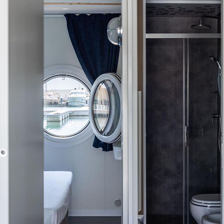 Marina del Gargano Houseboat Manfredonia Exterior foto