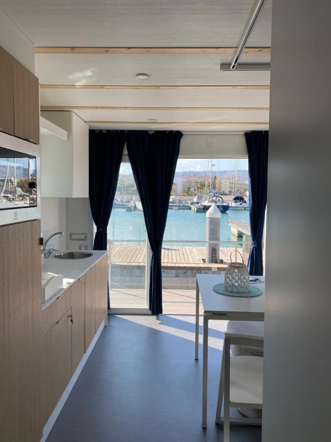 Marina del Gargano Houseboat Manfredonia Exterior foto