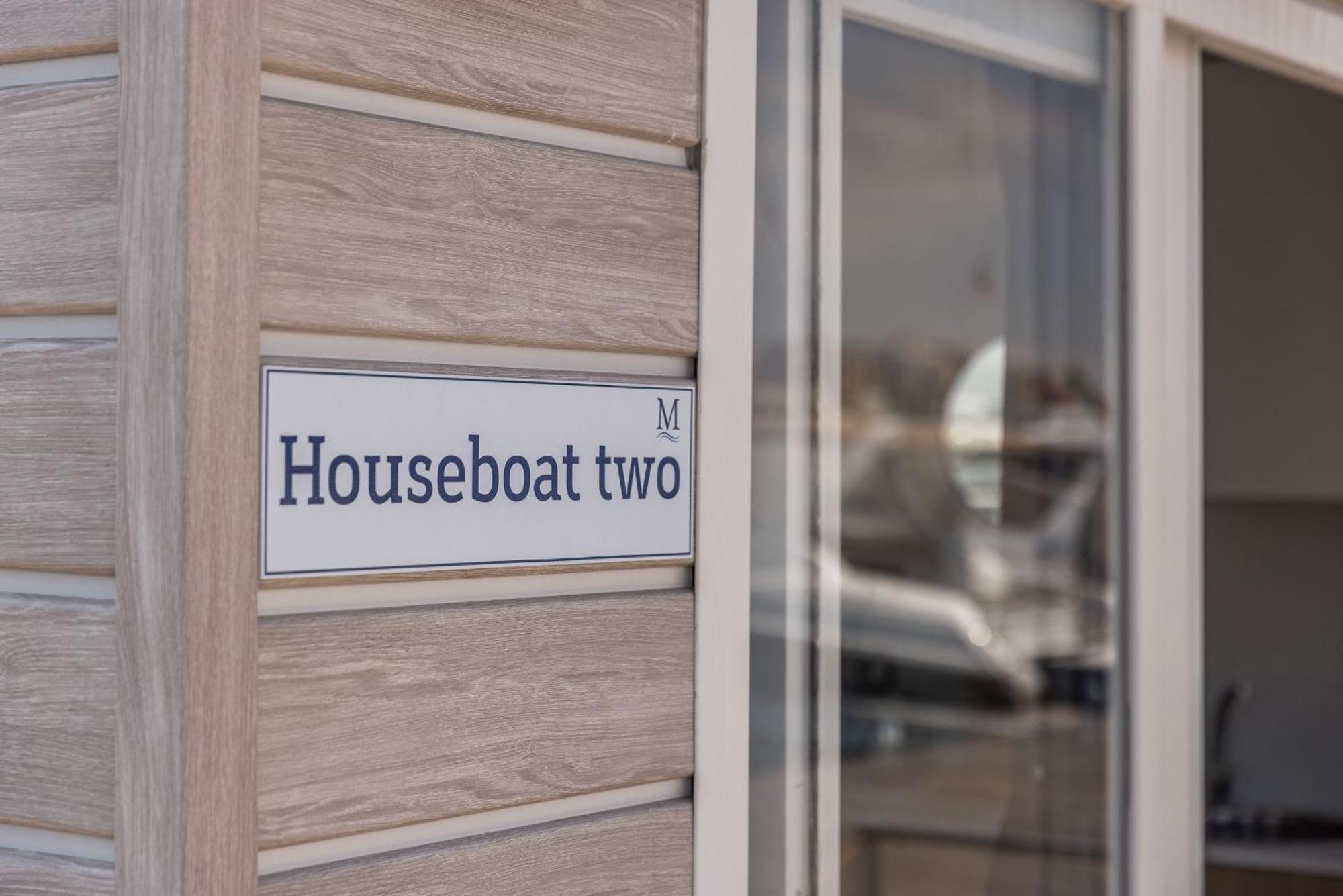 Marina del Gargano Houseboat Manfredonia Exterior foto