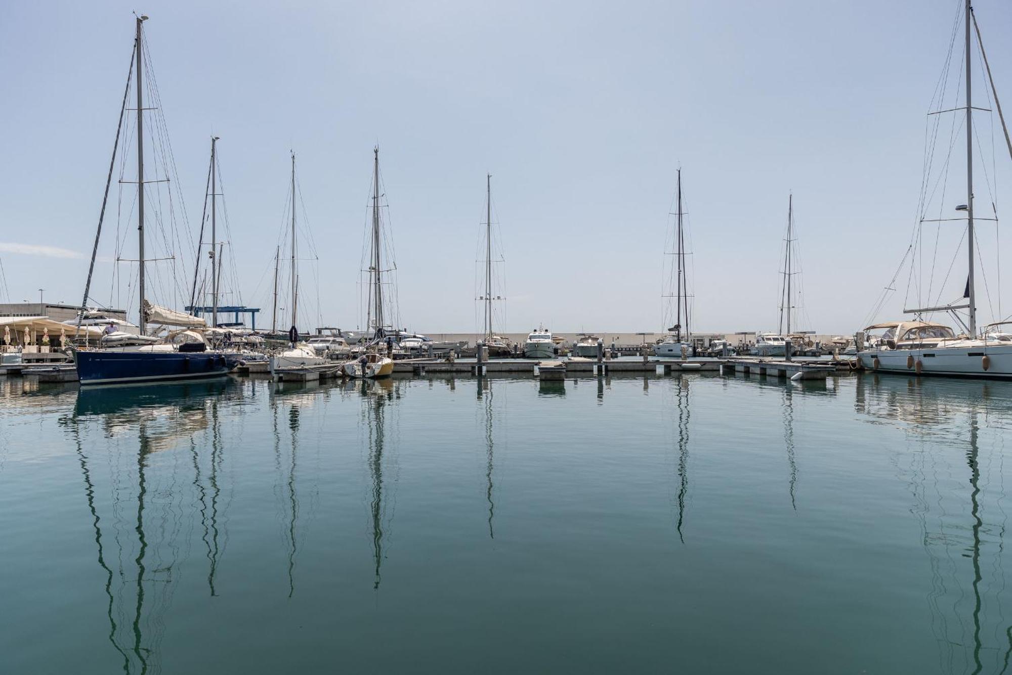 Marina del Gargano Houseboat Manfredonia Exterior foto